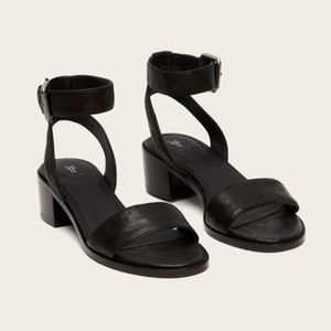Frye Cindy heeled sandals (black)